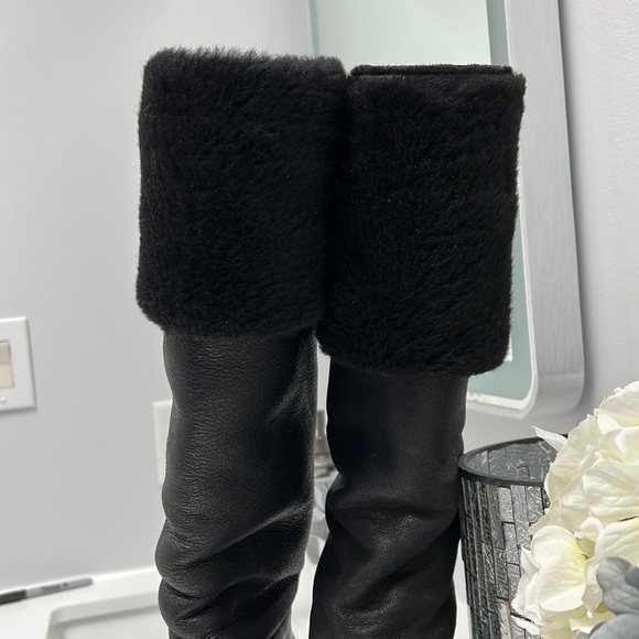 Italian leather boots with faux fur trim - Picture 3 of 7